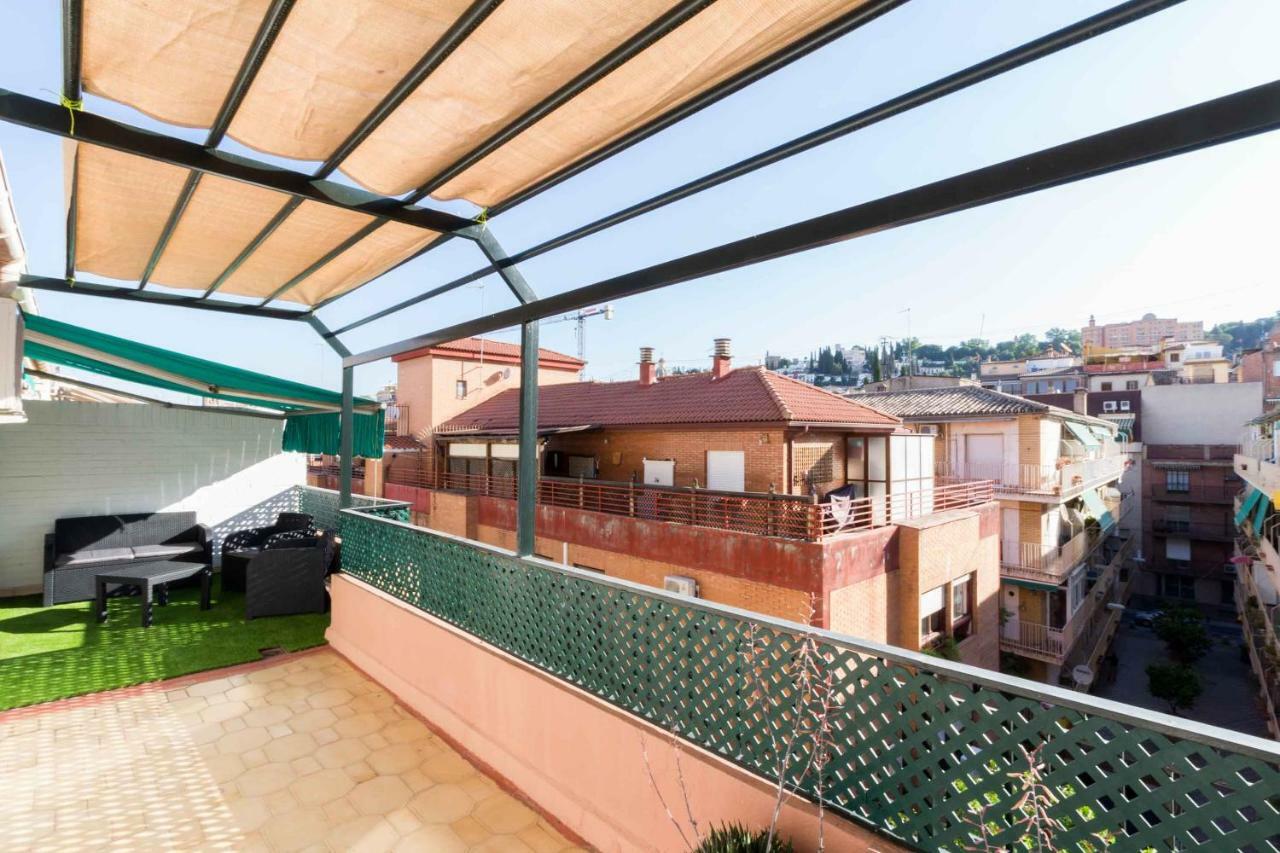Apartamento Paseo Del Salon Granada Dış mekan fotoğraf